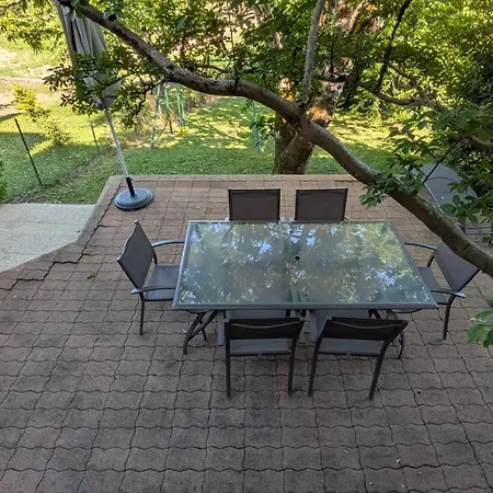 Maison, Terrasse Ombragé Avec Jardin Au Calme à La Campagne Hébergement de vacances