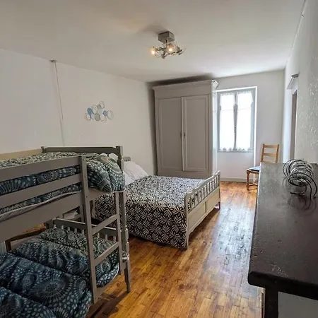 Hébergement de vacances Maison, Terrasse Ombragé Avec Jardin Au Calme à La Campagne *